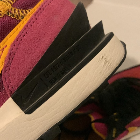 Nike Waffle One Active Fuchsia - Picture 3 of 4